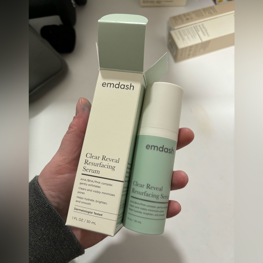 Emdash Clear Reveal Resurfacing Serum